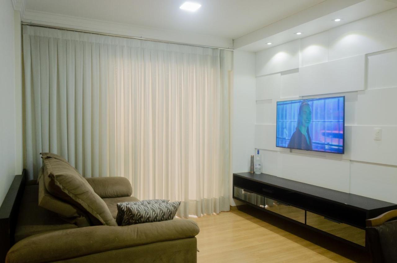 No Centro De Cascavel, Atras Do Ibis, Confortavel E Bom Gosto كاسكافيل المظهر الخارجي الصورة