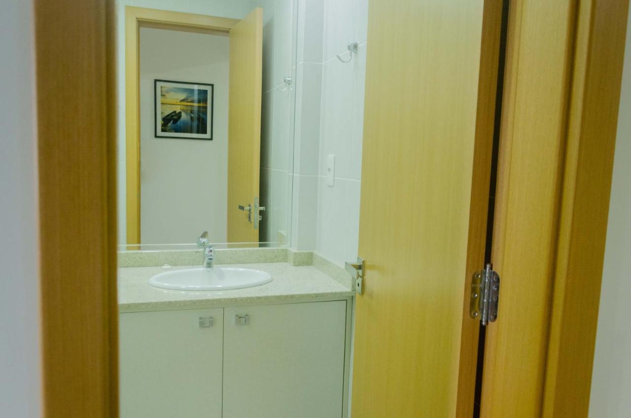 No Centro De Cascavel, Atras Do Ibis, Confortavel E Bom Gosto كاسكافيل المظهر الخارجي الصورة