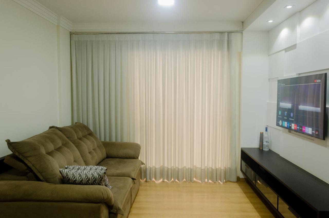 No Centro De Cascavel, Atras Do Ibis, Confortavel E Bom Gosto كاسكافيل المظهر الخارجي الصورة