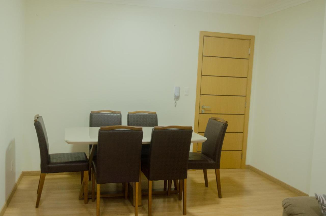 No Centro De Cascavel, Atras Do Ibis, Confortavel E Bom Gosto كاسكافيل المظهر الخارجي الصورة