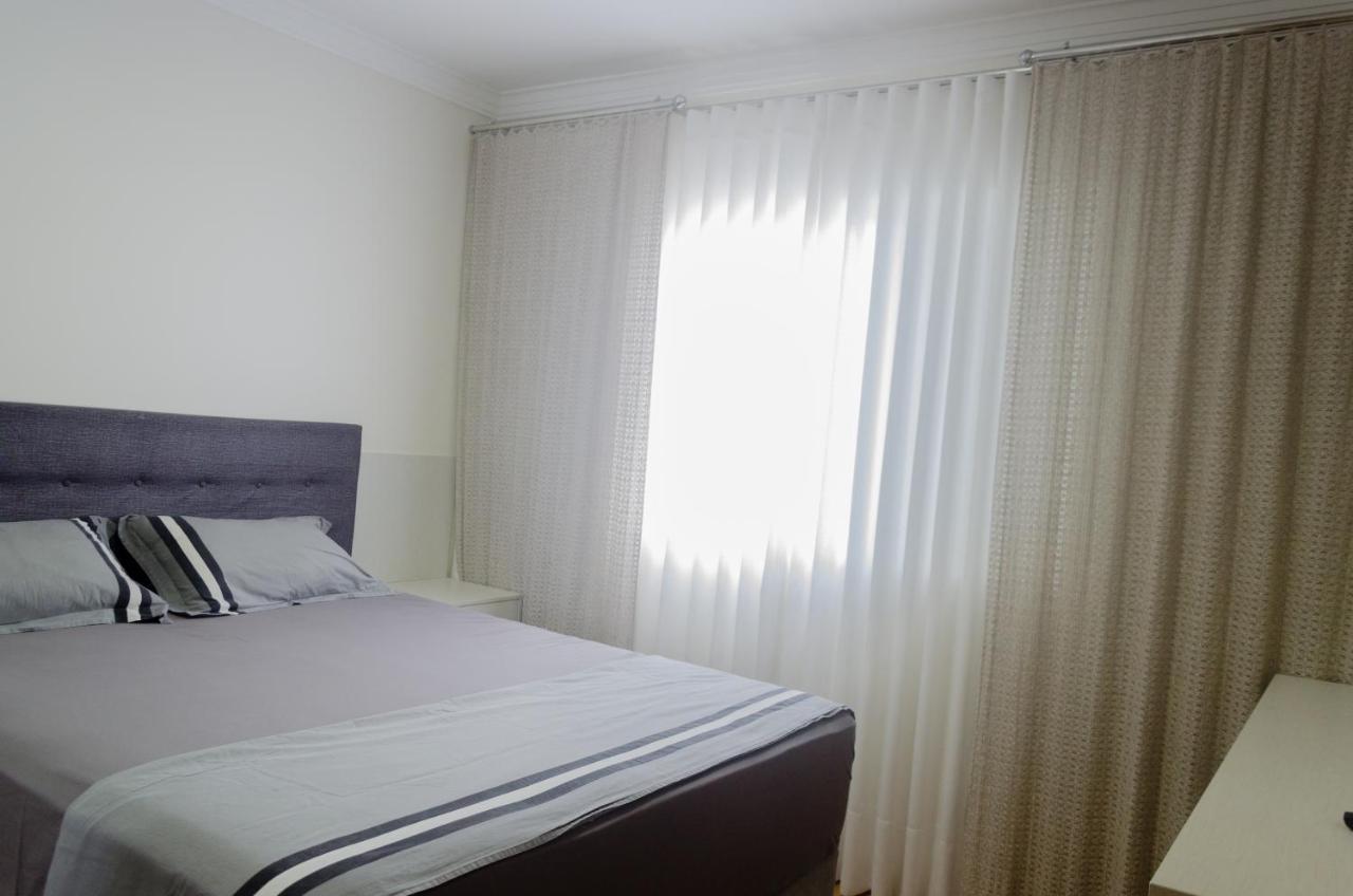 No Centro De Cascavel, Atras Do Ibis, Confortavel E Bom Gosto كاسكافيل المظهر الخارجي الصورة